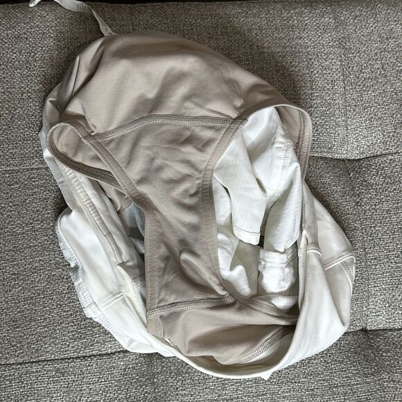 Lululemon Run Times Shorts White Color Lined - Picture 6 of 6